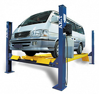 Подъемник четырехстоечный AE&T F4D-4 (4т) с траверсой для сход-развала