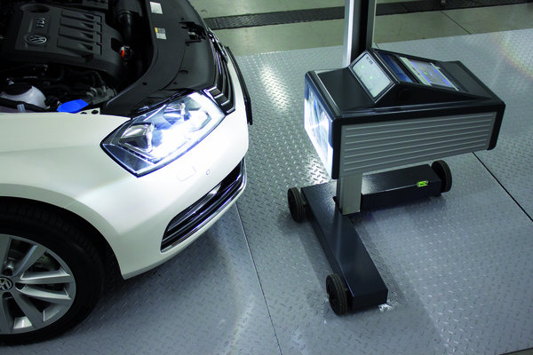 Прибор контроля света фар MLT 3000