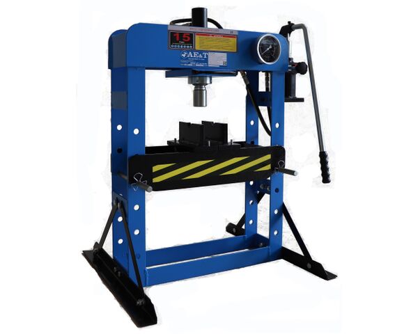 Настольный гидравлический пресс AE&T T61215 (15т)