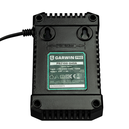 Зарядное устройство GARWIN PRO PBZ101-040A (18 В, 4 A)