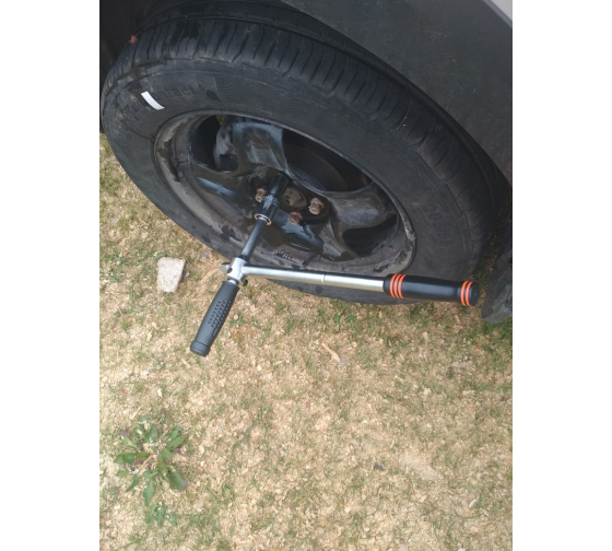 Ключ-крест баллонный Ombra A90043 инерционный