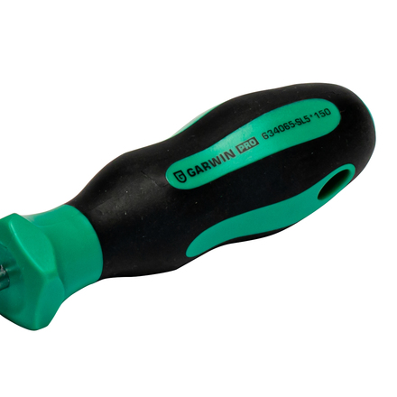 GARWIN PRO 634065-SL5*150 Отвертка профессиональная с узким жалом SL5.0, 150 мм