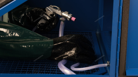 Камера пескоструйная настольная боковая загрузка 110 л NORDBERG NS1K