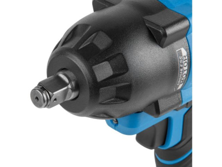 Аккум. ударный гайковерт BULL SC 1807 Xcase, XLTpro, БЕСЩЕТ., 18 В, 750 Н*м, 1/2", 2х6 А*ч, з/у 6 А