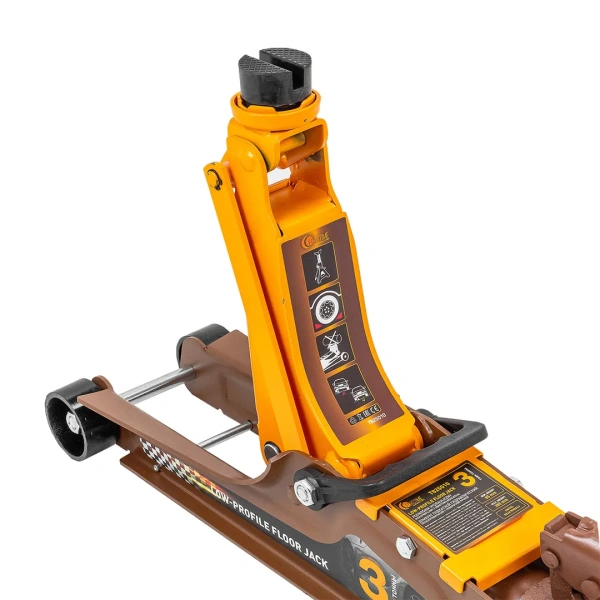 Домкрат подкатной гидравлический 3т