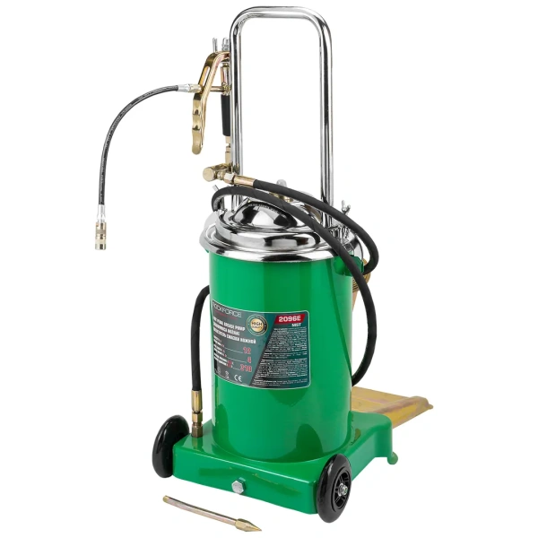 Нагнетатель смазки с ножным приводом (объем бака 12л, раб.давление 310бар, длина шланга 4м)