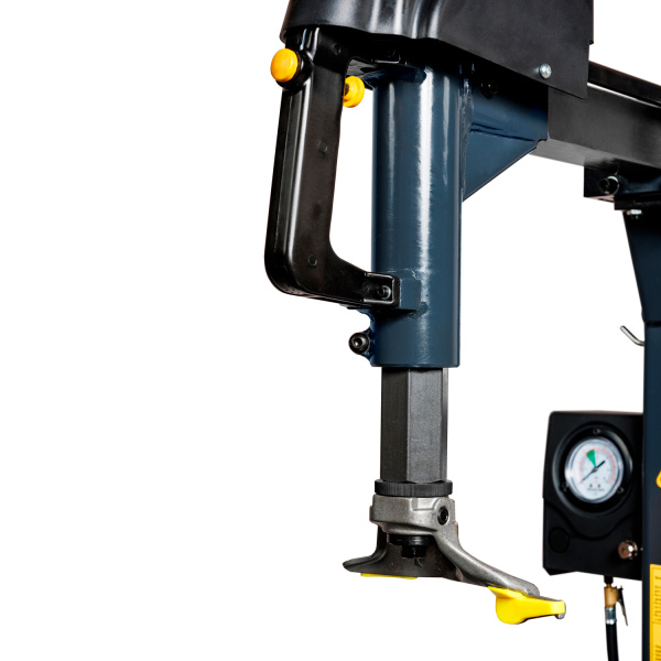 Станок шиномонтажный автомат Rossvik V-626IT/380 2sp (до 26", 380 В, 2 скорости, взрывная накачка)