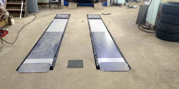 Подъемник ножничный для сх-разв 4,5т 380В 2 уровня с авар. опусканием синий/серый NORDBERG N635-4,5