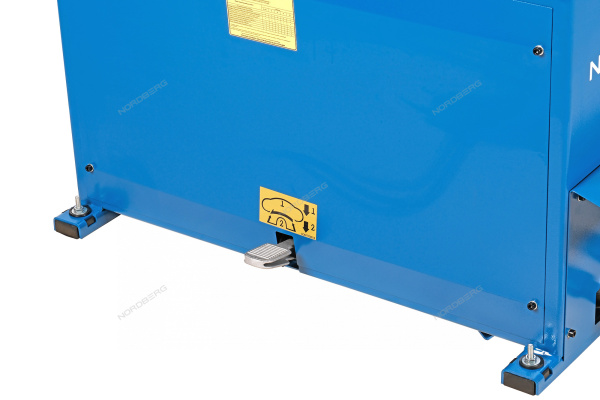 Станок шиномонтажный NORDBERG 4639ID(B) полуавтомат, односкоростной, зажимы 12-24"