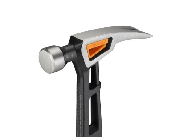 Молоток столярный M FISKARS