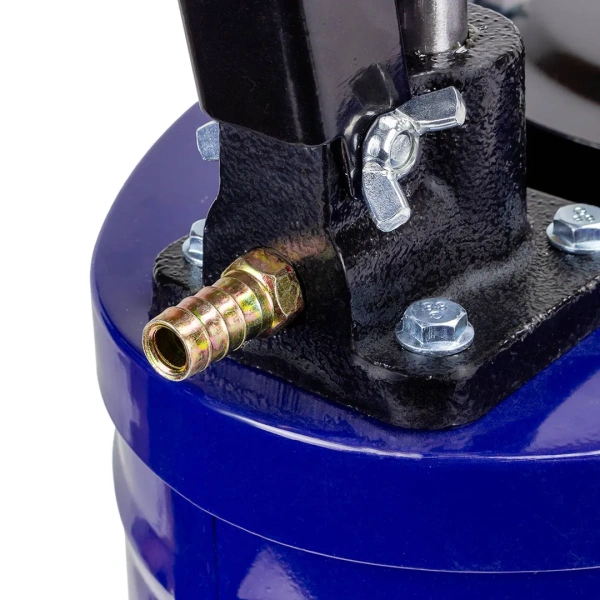 Нагнетатель масла ручной