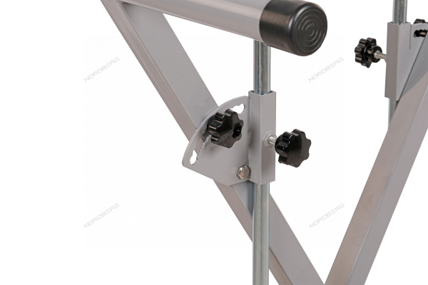 Стенд для покраски деталей Х-образный с регулируемыми держателями NORDBERG S3