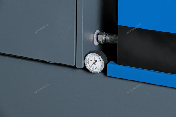 Компрессор винтовой, 11кВт, 10Бар, 1400л/мин, ресивер 500л, осушитель NORDBERG NCS500/1400-10D