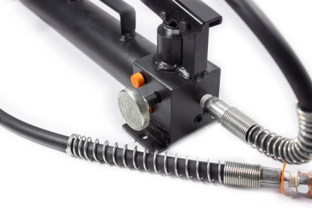 Набор гидравлического оборудования для кузовных работ, 20т,(насос, цилиндр + комплект удлинителей и надставок), в двух металлических кейсах