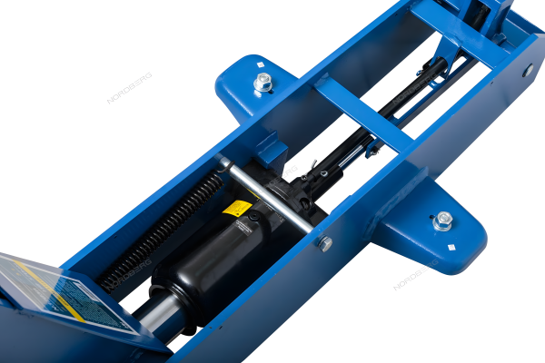 Домкрат подкатной 10 тонн 150-550 мм NORDBERG N3210N
