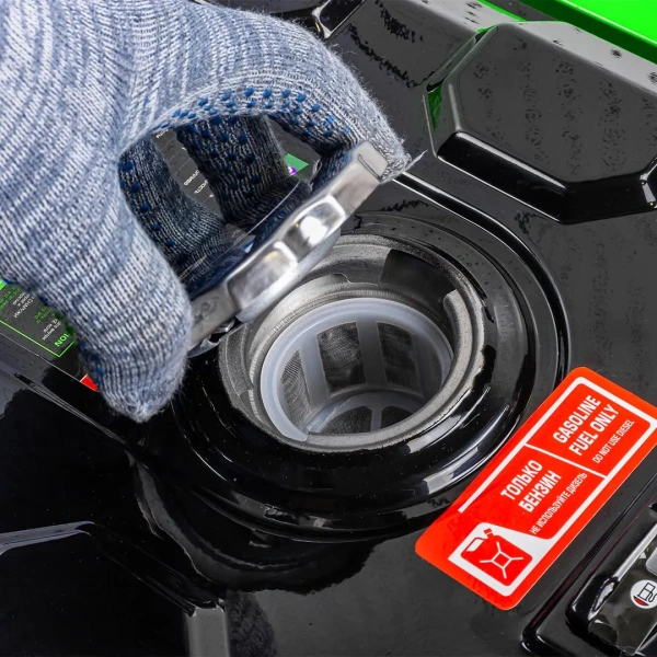 Генератор бензиновый с транзисторным запуском 15л, 2000Вт, 7л.с.