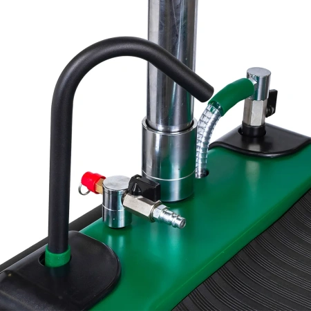 Установка пневматическая для сбора отработанного масла (бак 80л, мерная колба 10л, давление ≤1бар) передвижная с набором спец.инструмента 61пр.