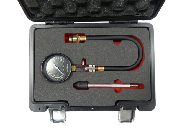 Тестер компрессии бензинового двигателя (удлинитель гибкий 310мм с резьбовыми адаптерами: М14х1.25,М18х1.5,удлинитель жесткий 150мм с прижимным наконе