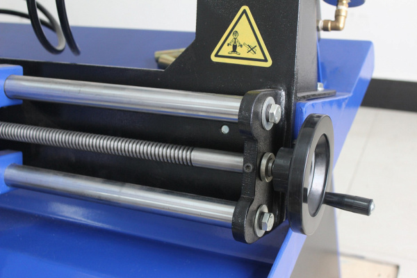 Станок для правки дисков AE&T RSM-595