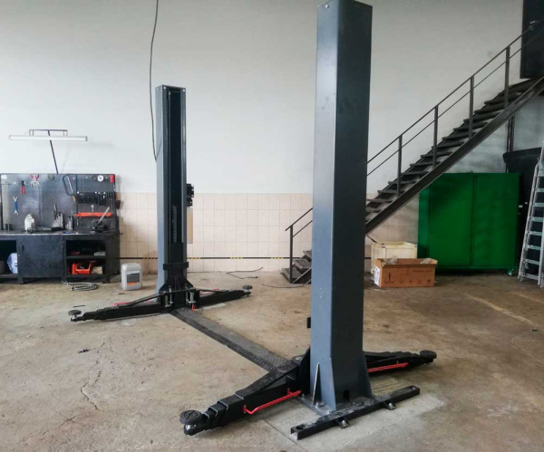 Подъёмник двухстоечный электрогидравлический с нижней синхронизацией, г/п 5.0 т Хорекс Авто HL-5.0HZ