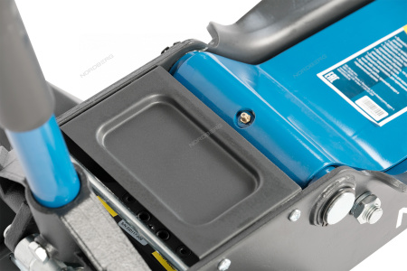 Домкрат подкатной грузоподъемность 3,5 тонн, подхват 95 мм, высота подъема 540 мм NORDBERG N32037