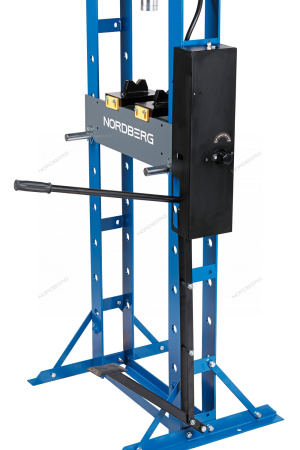 Пресс с ножным приводом усилие 30 тонн NORDBERG N3630F