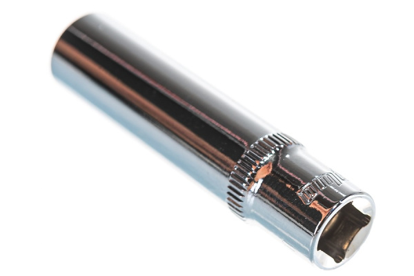 Головка торцевая глубокая Ombra 114108 (1/4" DR, 8 мм)