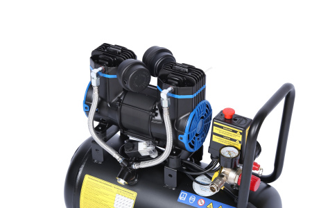 Компрессор безмасляный NORDBERG NCEO10/170 (220 В, ресивер 18 л, 170 л/мин)