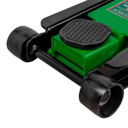 Домкрат подкатной гидравлический низкопрофильный двухпоршневой с резиновой накладкой 5т (h min 95мм, h max 560мм)