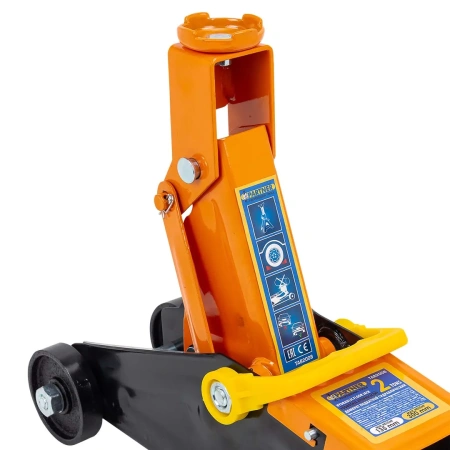 Домкрат подкатной гидравлический 2т (h min 135мм, h max 300мм)