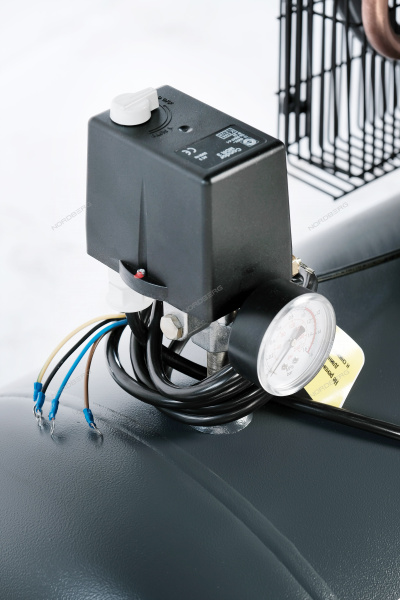 Компрессор поршневой с ременной передачей NORDBERG NCP500/950 (380В, ресив. 500л, 950л/мин)