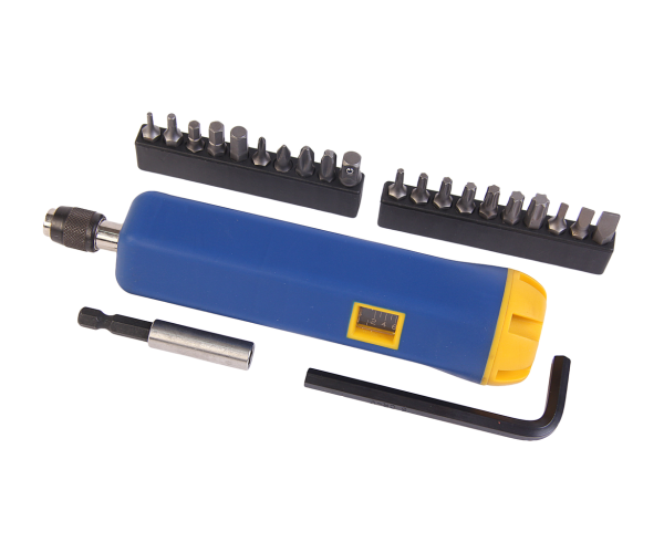 Отвертка динамометрическая JTC 4625A (1/4", с набором бит и адаптеров в кейсе)