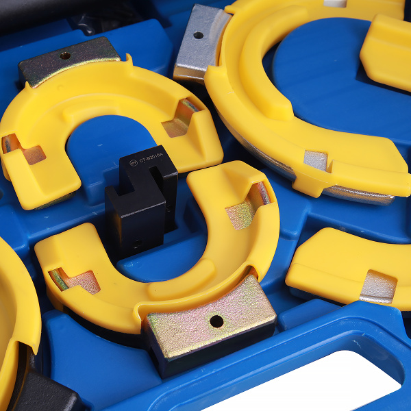 Стяжка пружин Макферсона, с защитными накладками Car-Tool CT-B2010A