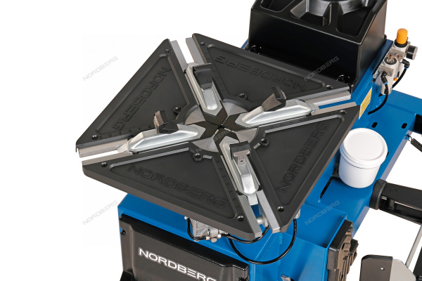 Станок шиномонтажный 380V п/автомат 2х скоростной стол с накладками синий NORDBERG 4639,5ID(B) 380