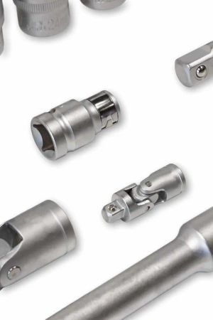 Набор инструментов 108пр.1/4''&1/2''(6гр.)(4-32мм)