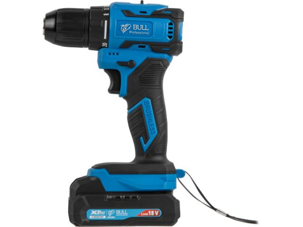 Аккум. дрель-шуруповерт BULL SR 1804 в чем. XLTpro БЕСЩЕТ., Импульс., 18 В, 45 Н*м, 2х2 А*ч, з/у 2 А