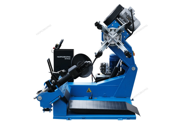 Станок шиномонтажный двухскоростной для грузовых машин Nordberg 46TRK26 (14"-26", 380V)