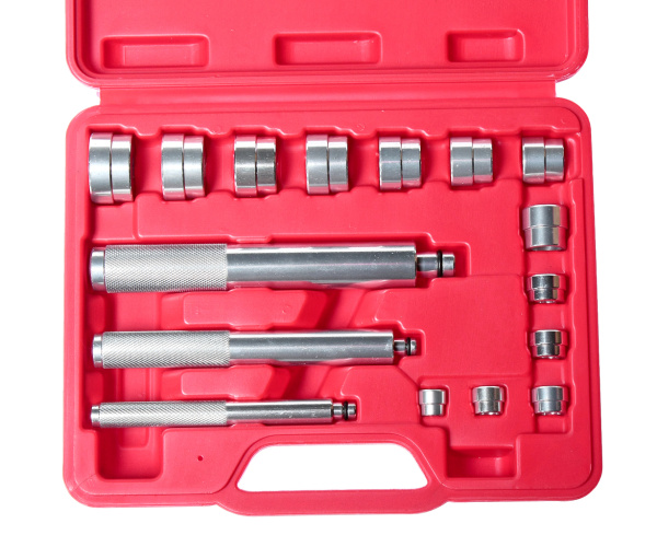 Набор для монтажа подшипников и сальников JTC 4890 (10-30 мм, в кейсе)