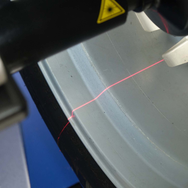 Станок балансировочный ROSSVIK VT-62 NEW_5005 (220 В, автостоп, LASER, LED, RAL5005 синий)