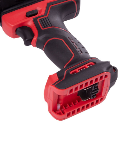 Гайковерт аккумуляторный ударный MIGHTY SEVEN DW-402AL (1/2", 1700 НМ, 18 В, кейс, в комплекте фонарь)