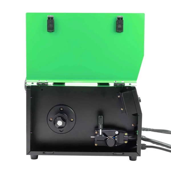 Сварочный аппарат (4.5кВт, 230В, диаметр электрода - 1.6-4мм, диаметр проволоки - 0.6-1мм, сварочный ток - 40-210А)