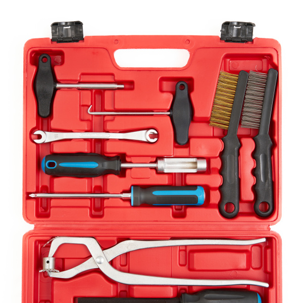Набор инструментов для обслуживания тормозной системы ROSSVIK ST067 (16 предметов)