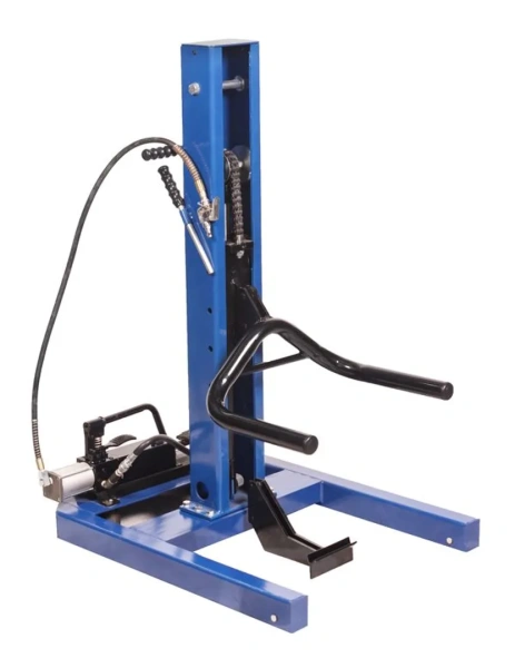 Подъемник гаражный пневмогидравл. 1,5т (макс.высота подъема - 750мм,мин высота подхвата 50мм,высота колонны-1100мм),захват под колесо