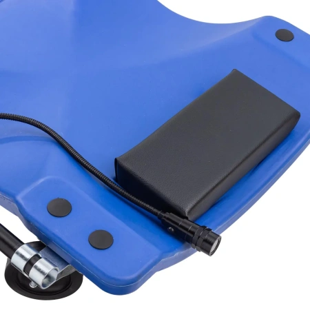 Лежак пластиковый подкатной на 6-ти колесах