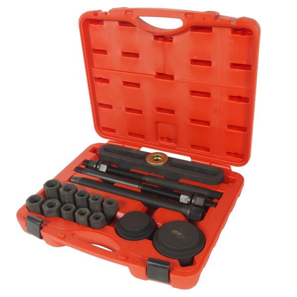 Съемник ступиц универсальный JTC 5244 (с адаптерами М18, М20, М22, М24, М3)