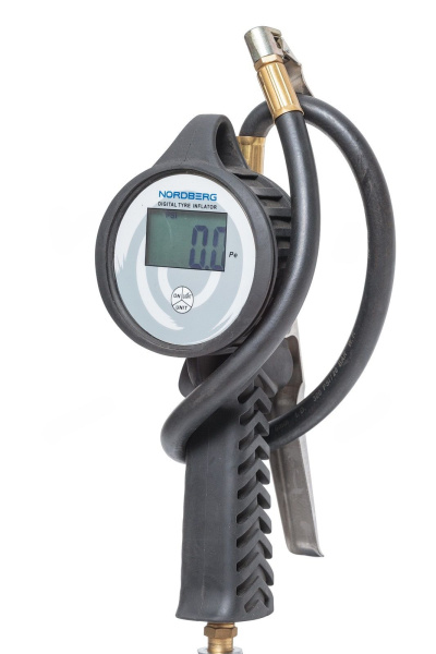 Пистолет профессиональный цифровой обрезиненный для подкачки шин колес NORDBERG Ti8D