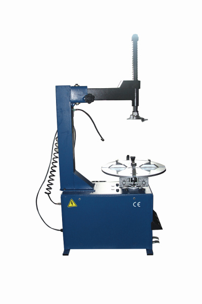 Шиномонтажный станок AE&T М-200 полуавтомат 220/380В