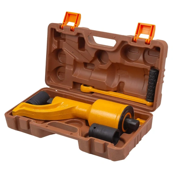 Гайковерт ручной с редуктором (Головки-32мм и 33мм, длина-330мм, передаточное число 1:78, 7500 Н/м)