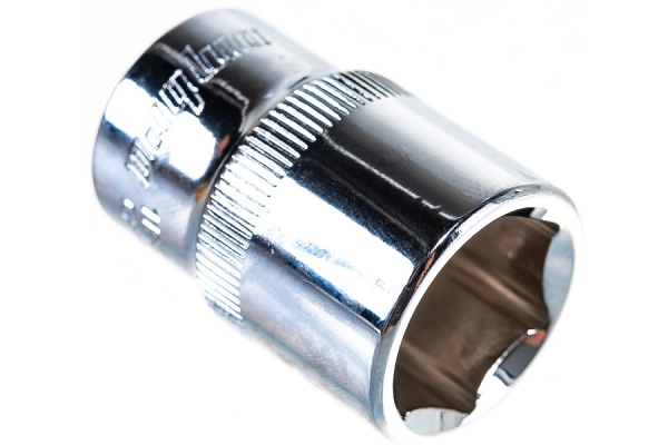 Головка торцевая Ombra 112018 (1/2";DR, 18 мм)