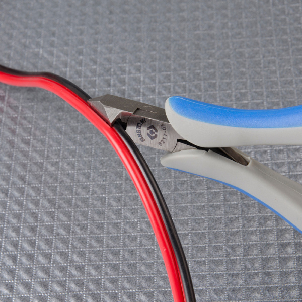 Бокорезы, японский тип, длина 118 мм KING TONY 6217-05